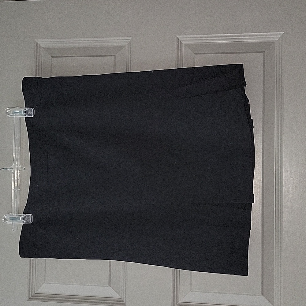 Black skirt